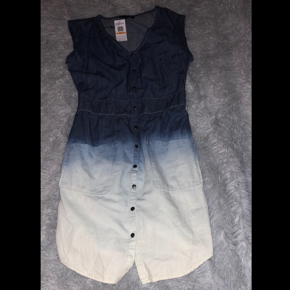Jessica Simpson dress